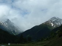 Click to see big picture (800x600 pixels; 53 KB)