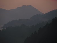 Click to see big picture (800x600 pixels; 32 KB)